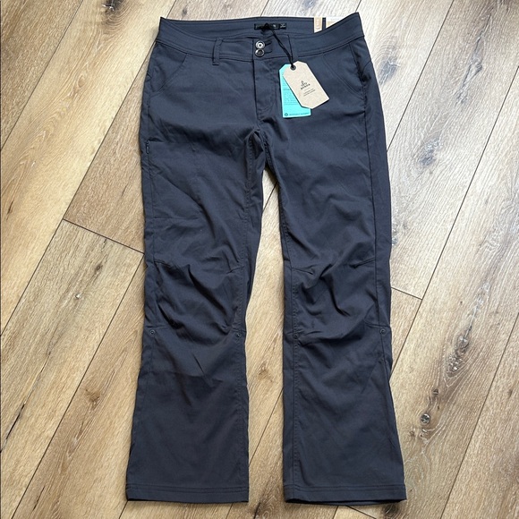 Prana Halle Pant Women's Size 10 Coal Gray Water Repellent UPF 50+ NWT Short - Picture 1 of 11